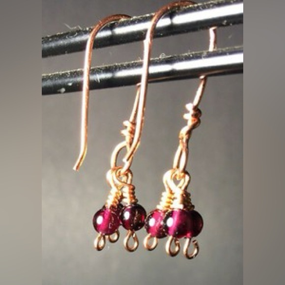 Garnet & Solid Copper Trinity Artisan Earrings Merlot Red - Picture 4 of 4